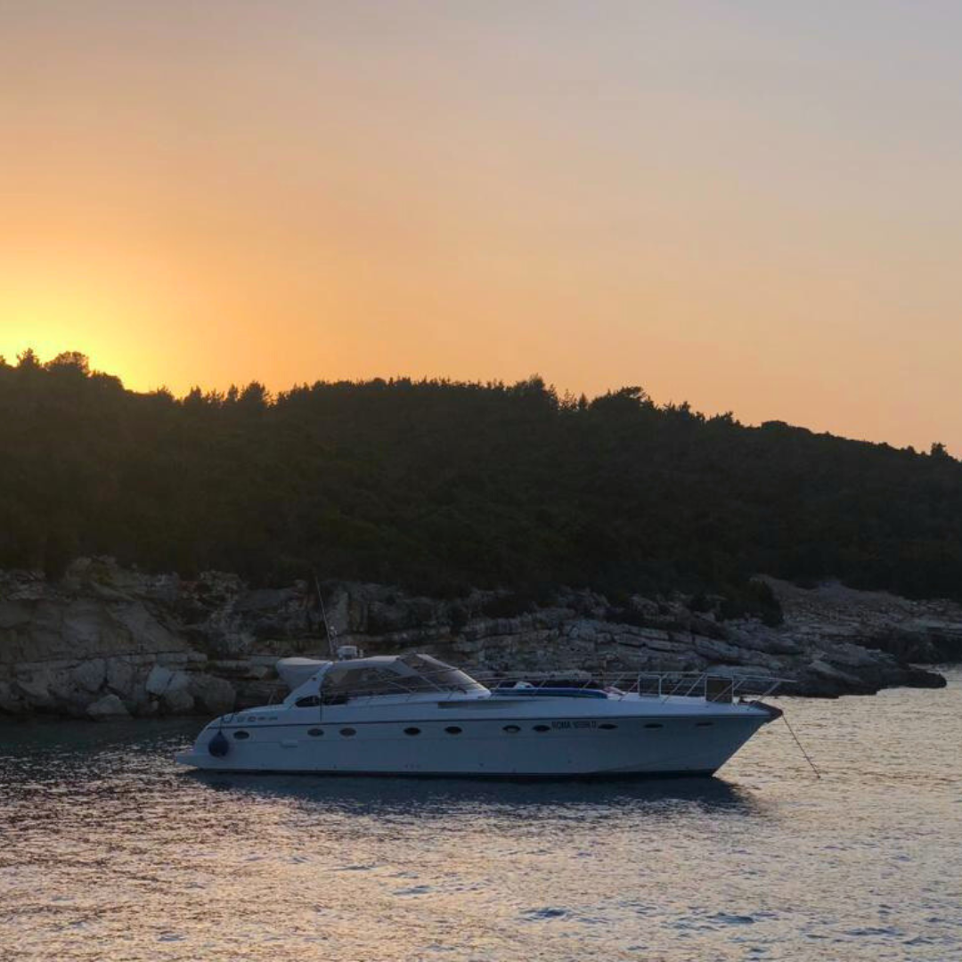 Noleggio yacht Leuca