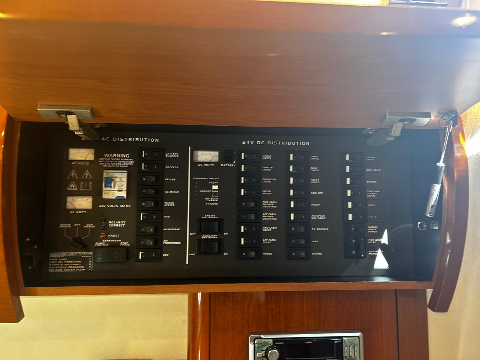 PRINCESS V48 2005-2006 RYB (22)